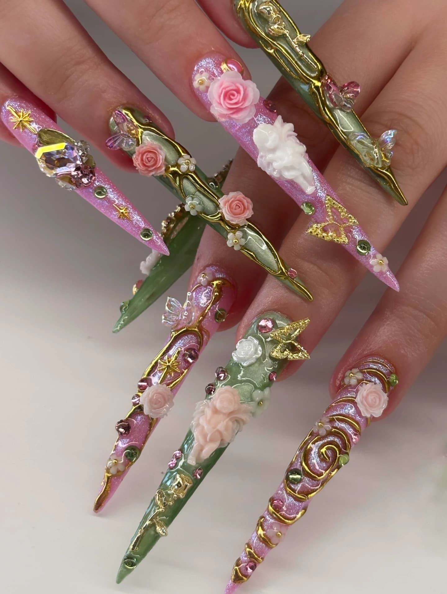 Capsules rose — Suneva Beauty Toulon